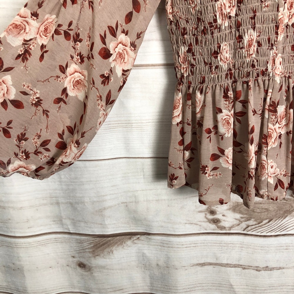 American Eagle Floral Smocked Blouse Cottagecore Boho Top - Medium - Picture 11 of 14